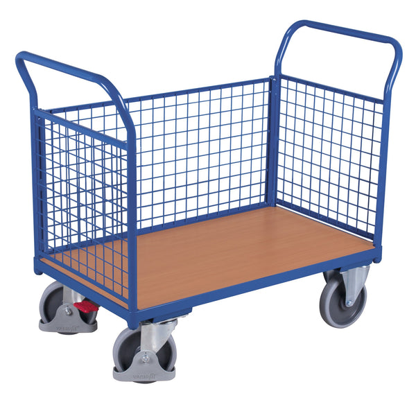 Dreiwandwagen mit Draht