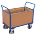 Vierwandwagen mit Holz